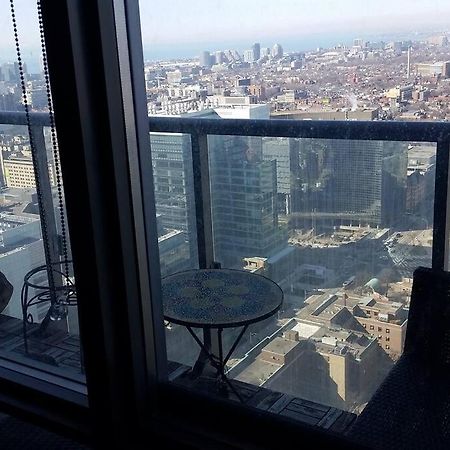 Stunning Condo With Fantastic View Of The City! 多伦多 外观 照片