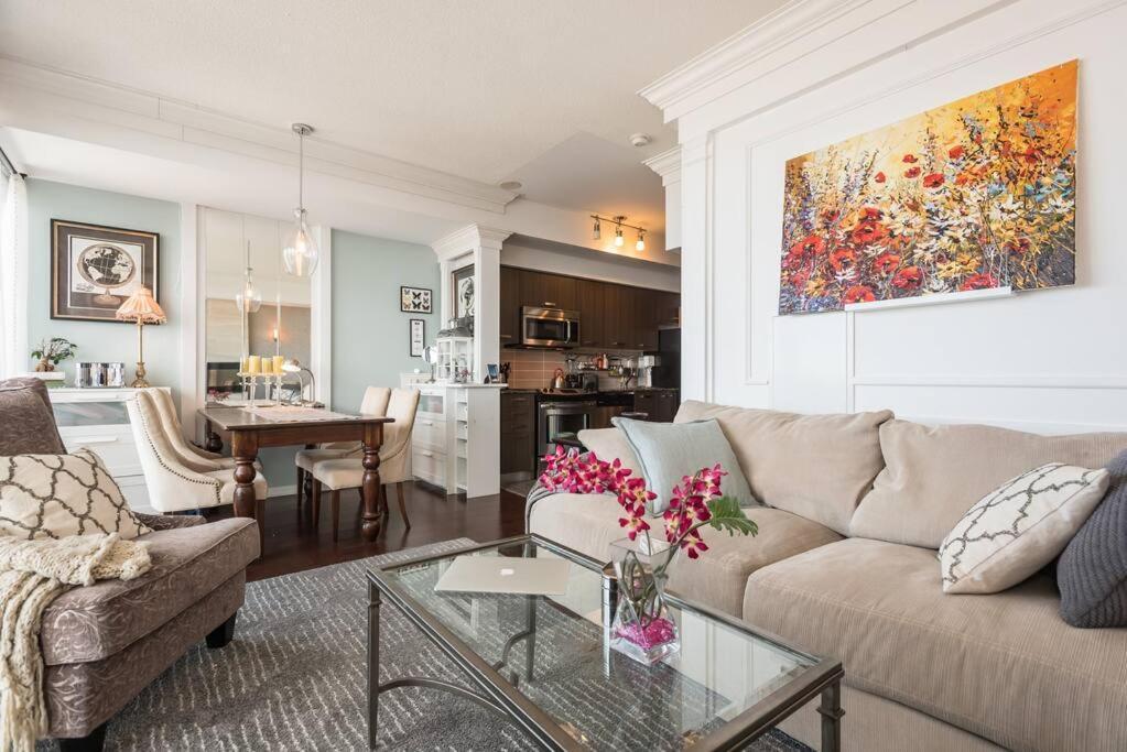 Stunning Condo With Fantastic View Of The City! 多伦多 外观 照片