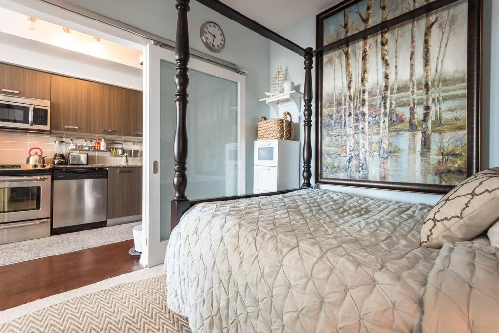 Stunning Condo With Fantastic View Of The City! 多伦多 外观 照片